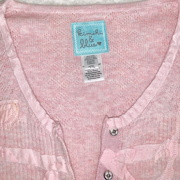 NWOT-kimchi & blue Laser Cut/Hand Stitch Cardigan! - Picture 6 of 7